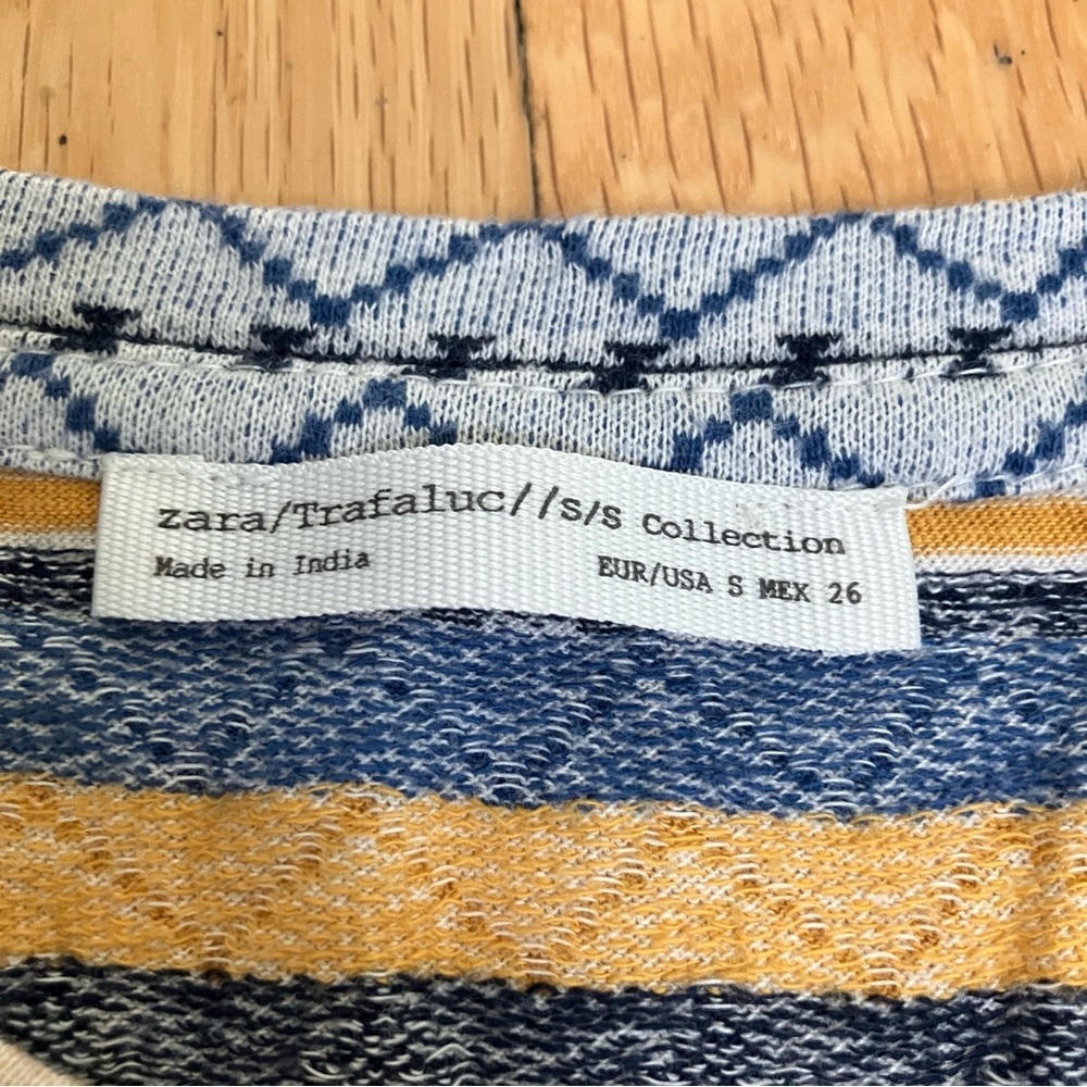 Zara Trafaluc Blue, Yellow and White Patterned Women's Global Top Size Small - Picture 2 of 5